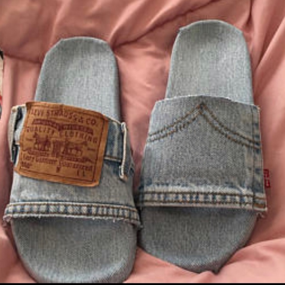 🚨🚨Custom DENIM slides🚨🚨